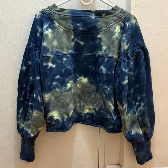 Something Navy Discontinued Blue and Green Tie-Dye Sweatshirt Size Medium - Picture 7 of 7
